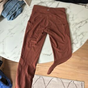 Lululemon speed up tight size 6